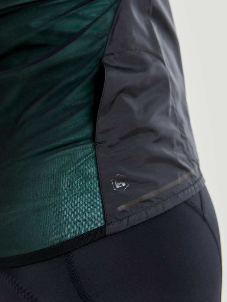 Essence Vest